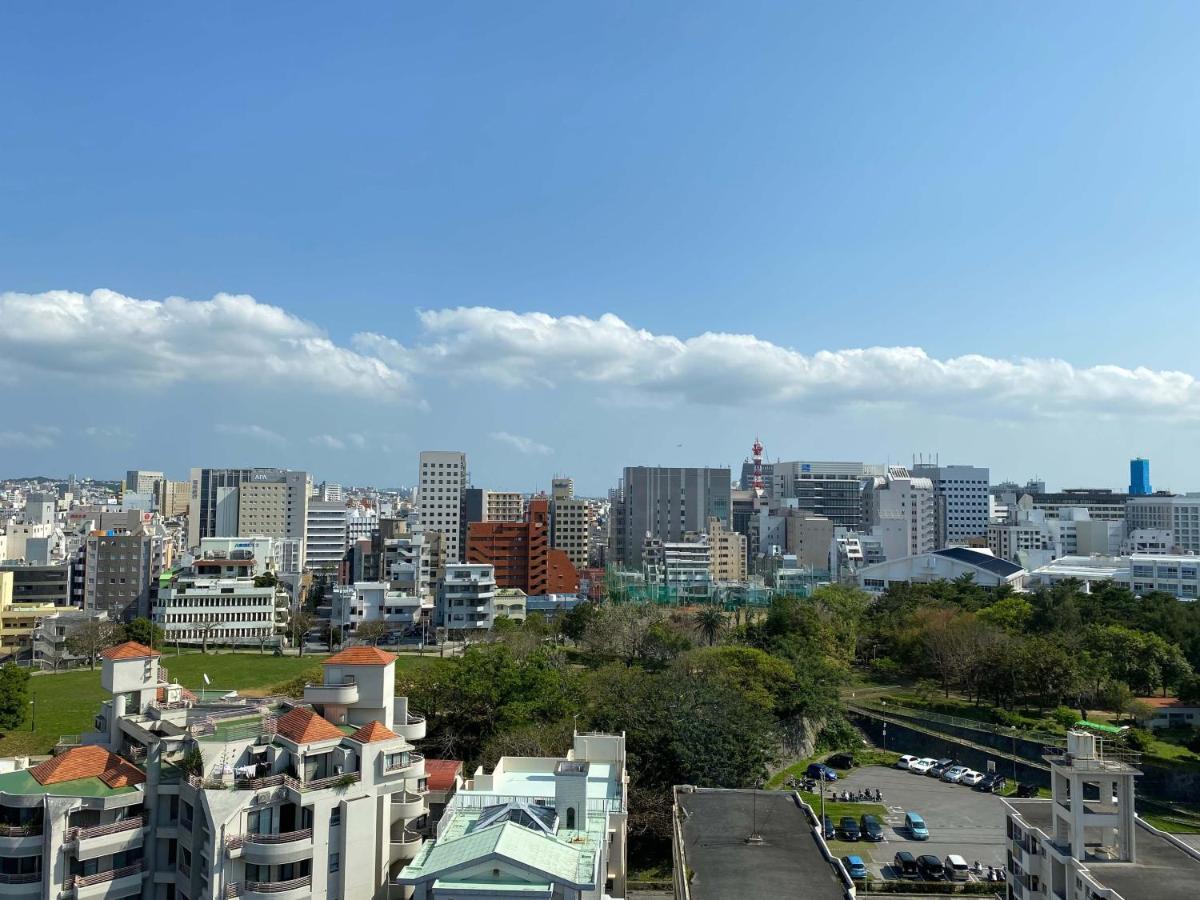 那霸鸡尾酒住宿酒店